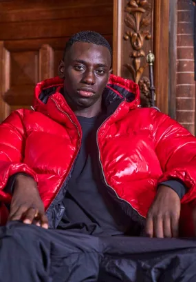 Doudoune matelassé et laqué à capuche réglable