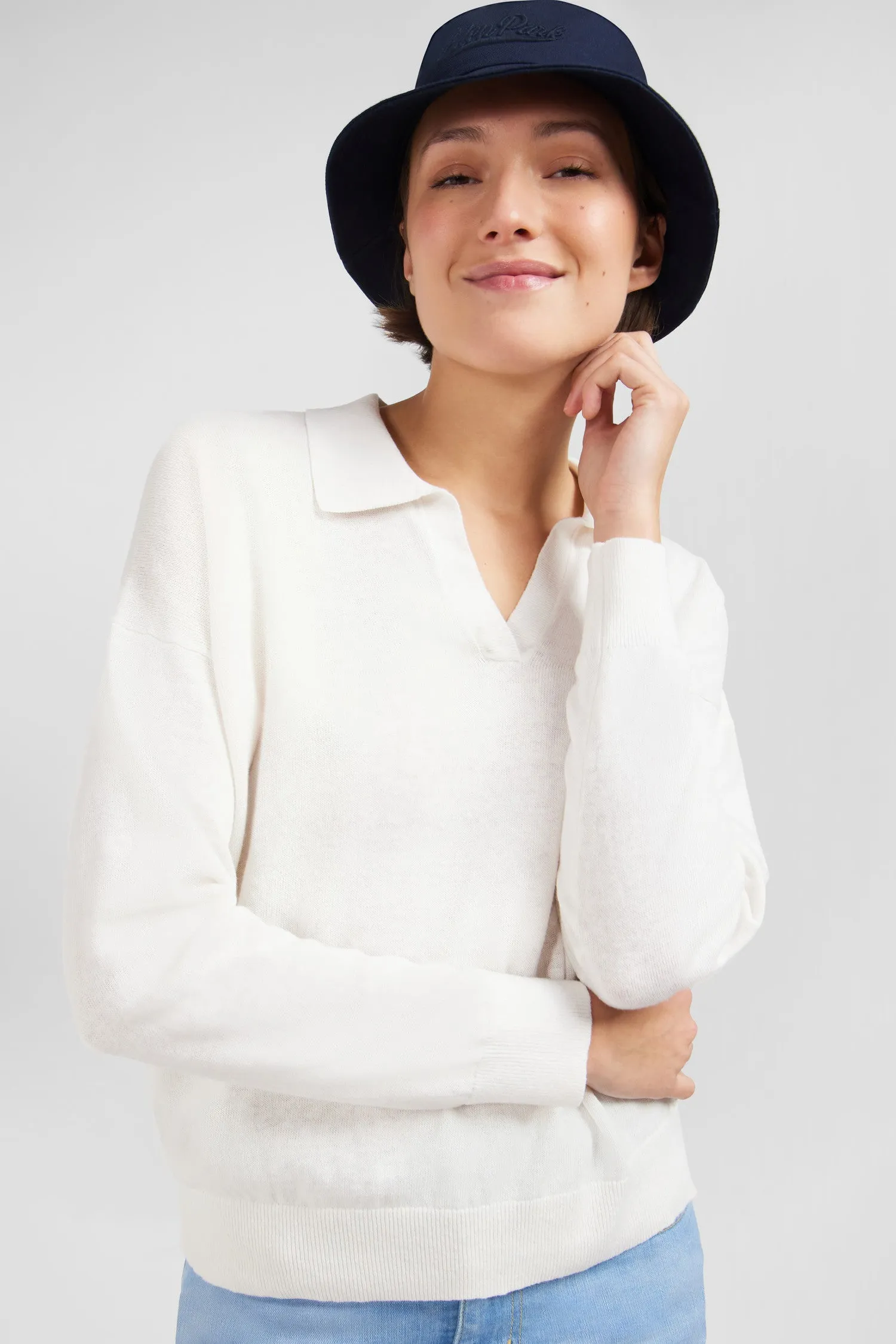 Pull blanc à col polo