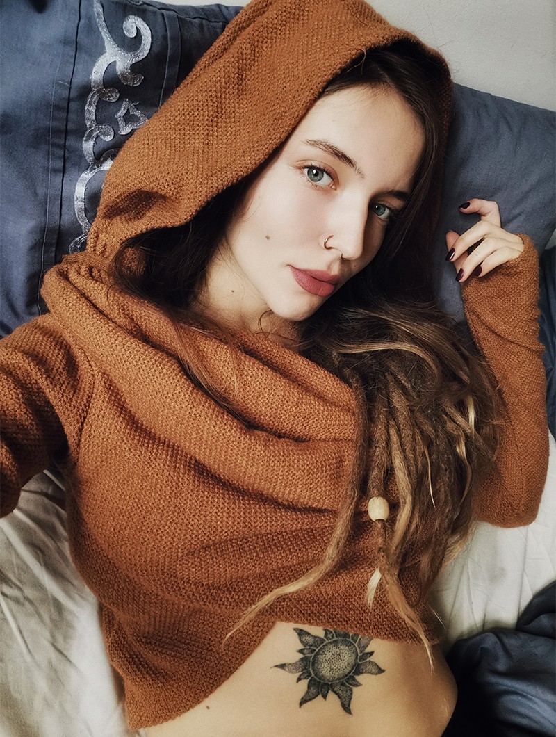 Pull court Nadjäa, Rouille