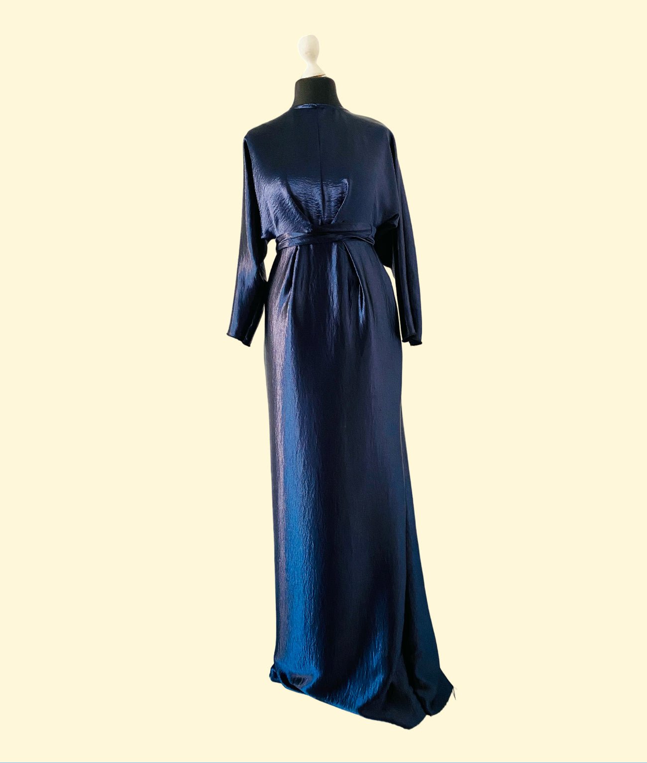 Robe demoiselle d’honneur manches longues - Robe Modest wear - En Satin  bleu marine