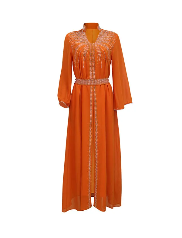 Robes caftan estampillées de diamants