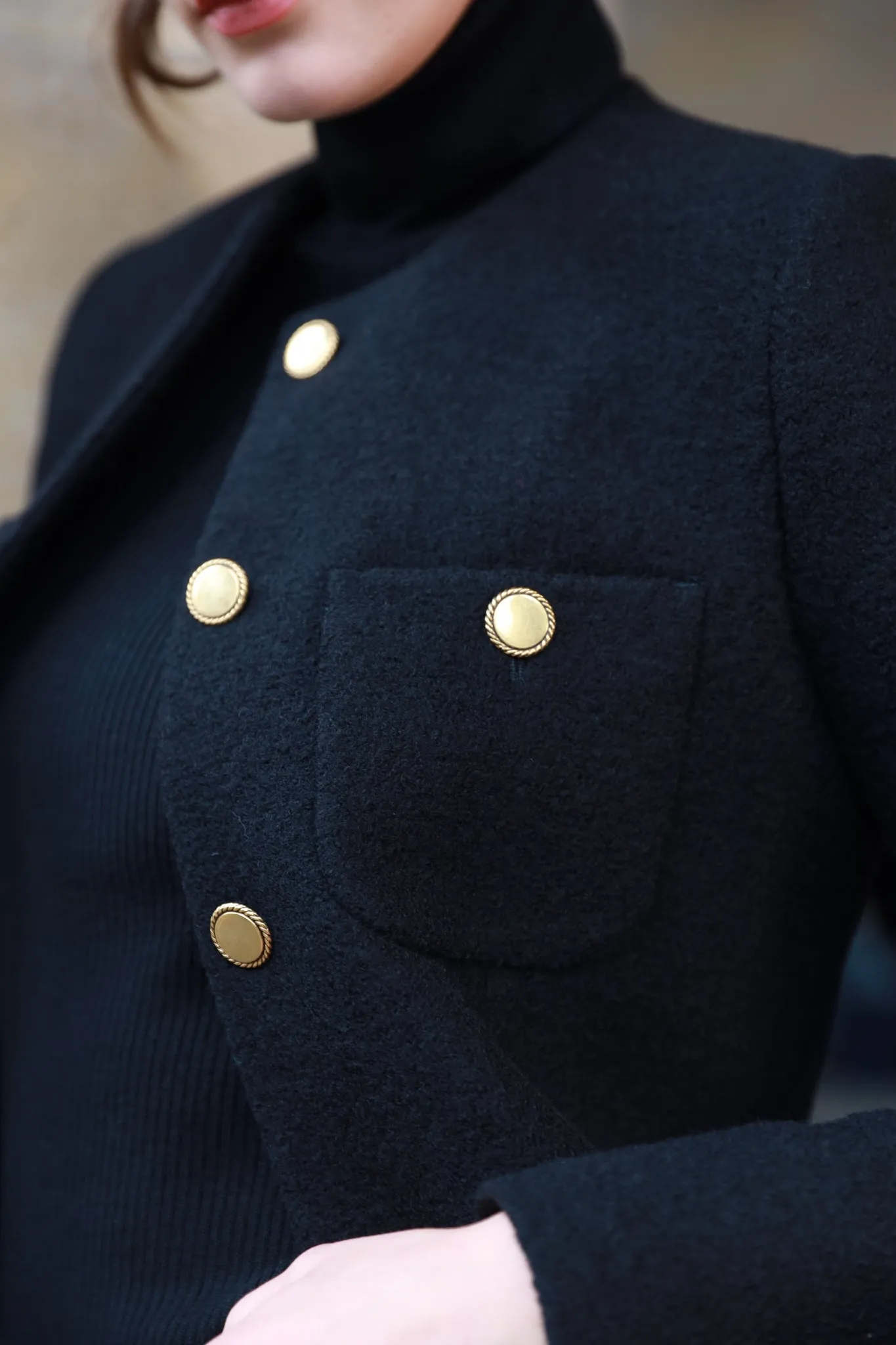 Veste courte Esme pure laine bouclée - Noir
